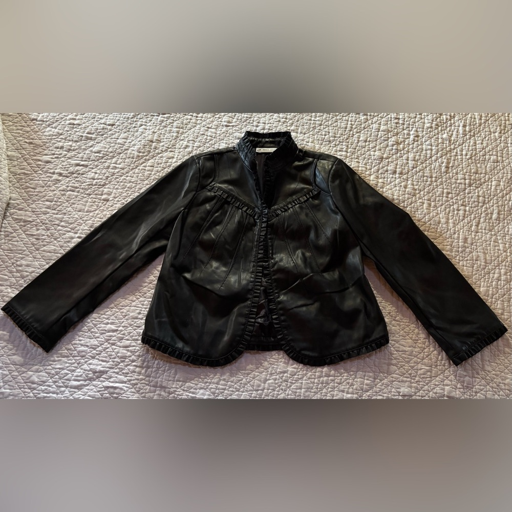 The Muses Lounge/QVC Ruffle Trim Hook&Eye Faux Leather Jacket Black Size XS